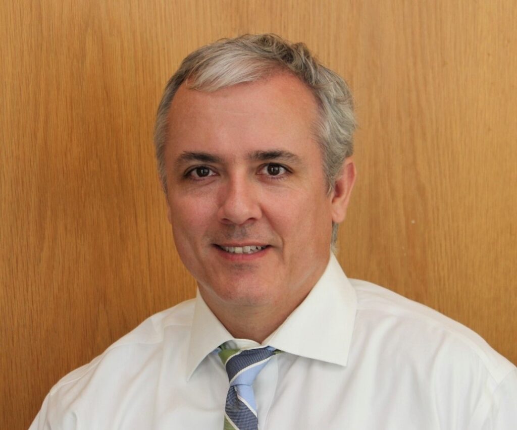Headshot portrait of Doctor Stephen Murphy.
